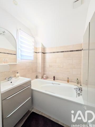Maison à vendre 5 pièces 106 m² Chelles