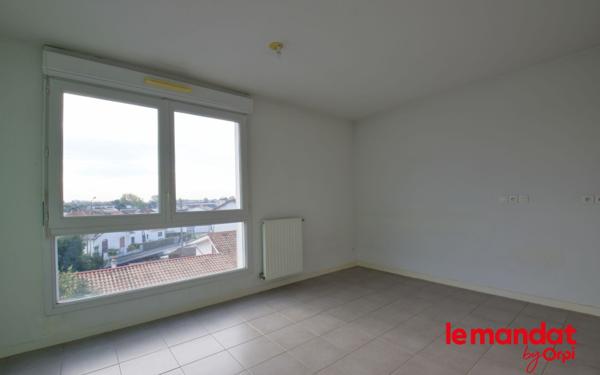 Appartement à vendre    2 pièces • 37,43 m2 Bègles