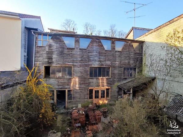 SAINTE MENEHOULD - HYPER CENTRE
Appartement de 167 m² à réhabiliter avec grenier au-dessus