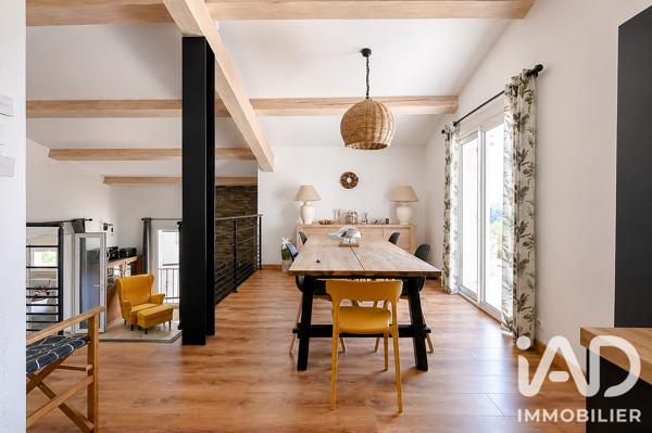 Maison à vendre 8 pièces 242 m² Carnoux-en-Provence