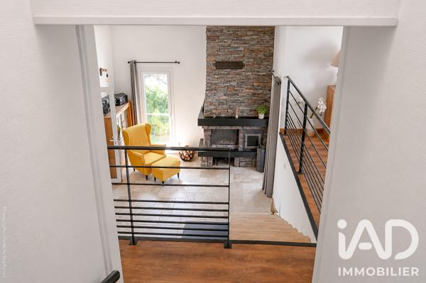 Maison à vendre 8 pièces 242 m² Carnoux-en-Provence