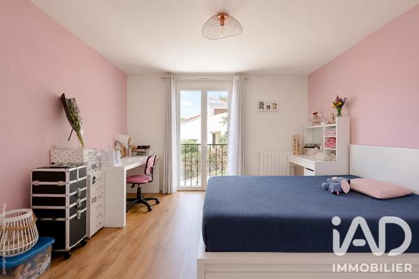 Maison à vendre 8 pièces 242 m² Carnoux-en-Provence