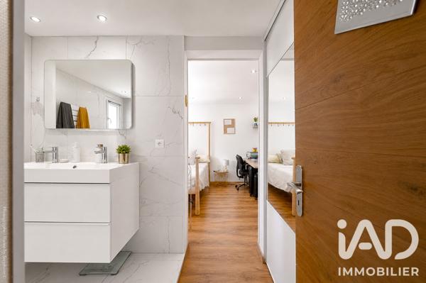 Maison à vendre 8 pièces 242 m² Carnoux-en-Provence