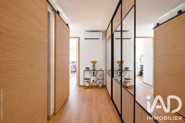 Maison à vendre 8 pièces 242 m² Carnoux-en-Provence