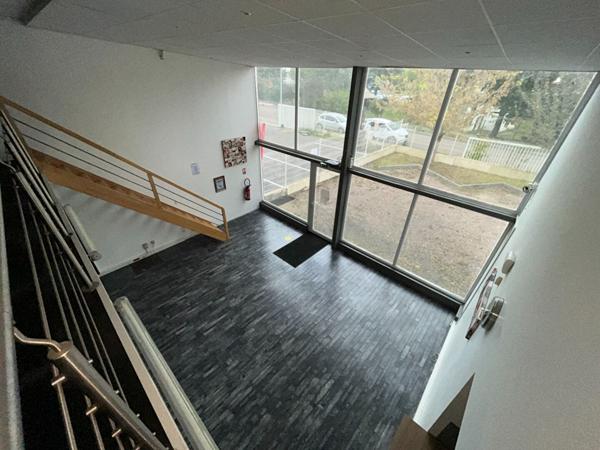 Local commercial Quetigny 450 m2