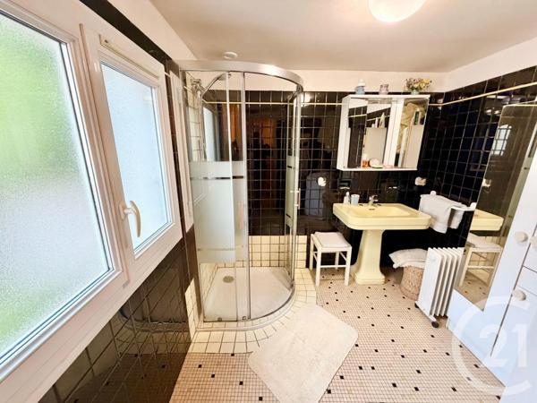 Maison à vendre  5 pièces - 123,53 m 2   BEAUCHAMP  - 95