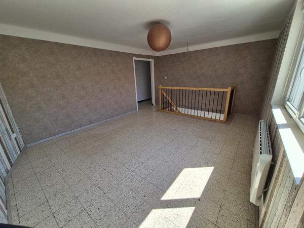 Maison familiale T8 secteur calme Alès (30100)
