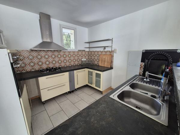 Maison familiale T8 secteur calme Alès (30100)