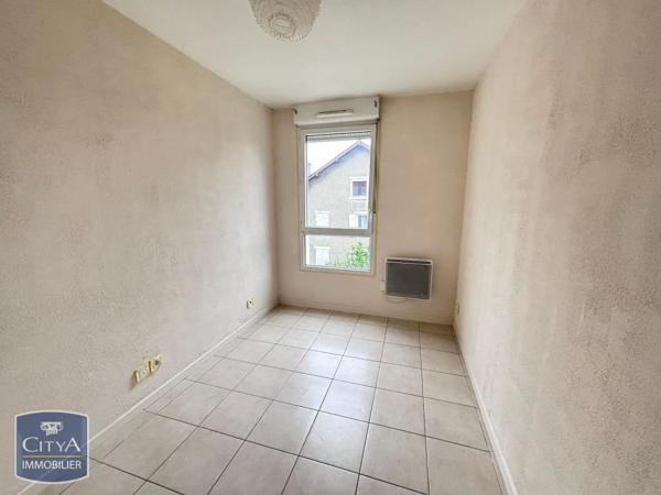 Appartement à louer 3 pièces 55.92m² Ville-la-Grand (74100)