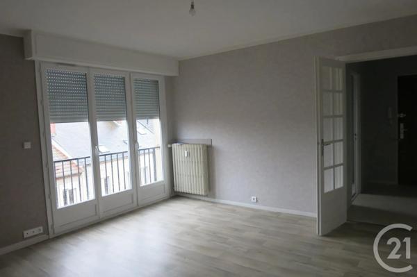 Appartement F3 à vendre  3 pièces - 64 m 2   MONTLUCON  - 03