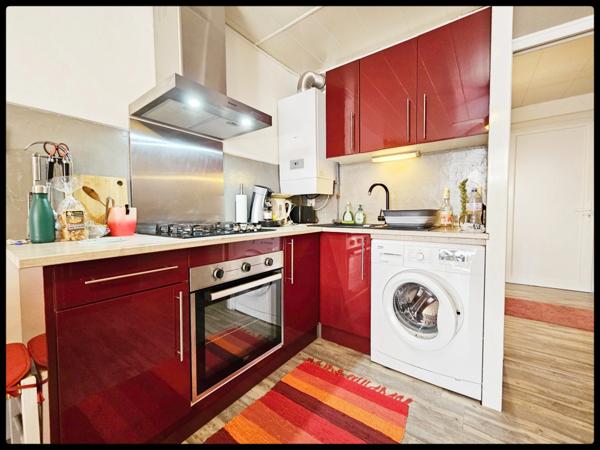 Appartement à vendre 2 pièces LE CAP D'AGDE (34), Secteur PINEDE, Appartement T2 + CABINE avec Stationnement privatif + Piscine