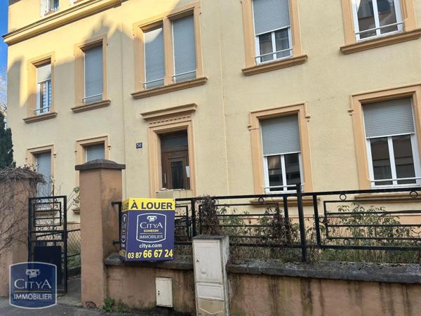 Appartement à louer 2 pièces 55.71m²