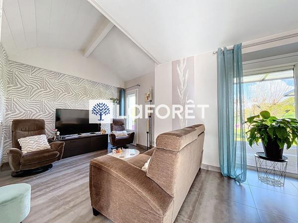 Achat maison près de NUEIL LES AUBIERS - 5 pièce(s) - 111 m² - 243 790 €