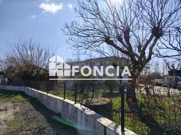 Location Appartement 4 pièces 82.8 m² - 26 Chemin de Montferrand Ambares-et-lagrave 33440