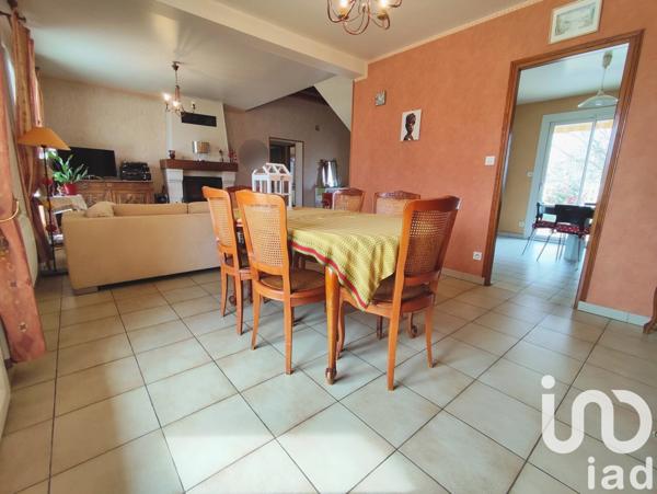 Maison à vendre 6 pièces 124 m² Confolens