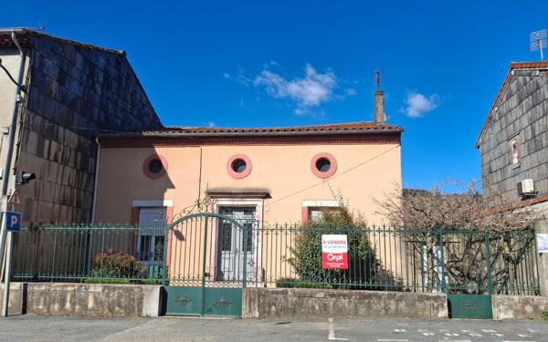 Maison à vendre    3 pièces •  Lacabarède