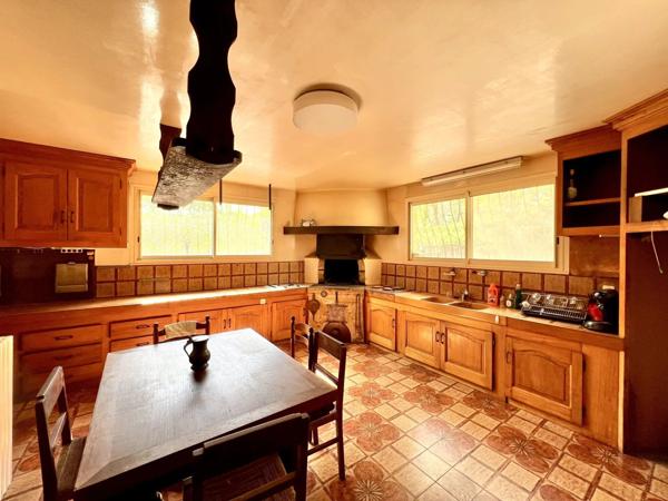 Vente Maison 11 pièces 275 m2 à Villefranche-du-Périgord