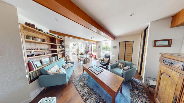 Maison Quedillac 5 pièce(s) 148 m2