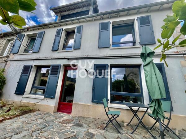 Maison Quedillac 5 pièce(s) 148 m2