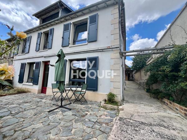 Maison Quedillac 5 pièce(s) 148 m2