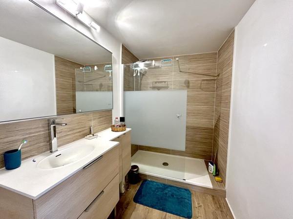 Appartement à vendre |  Villeurbanne |  3 pièces | 72 m²