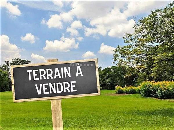 Vente Terrain 595 m2 à Châlons-en-Champagne