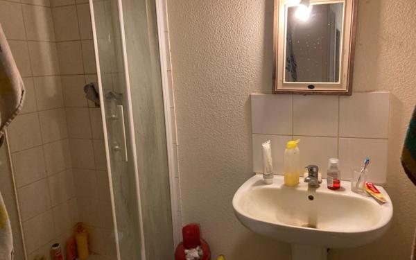 Appartement à vendre    3 pièces •  Saint-Gilles