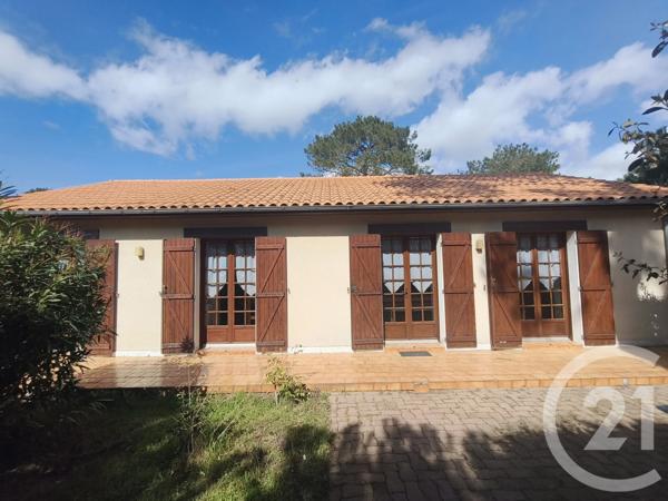 Maison à vendre  4 pièces - 87,14 m 2   SOULAC SUR MER  - 33