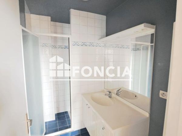 Location Appartement 4 pièces 86.3 m² - 2 RUE NICOLAS DAVANNE Meulan 78250