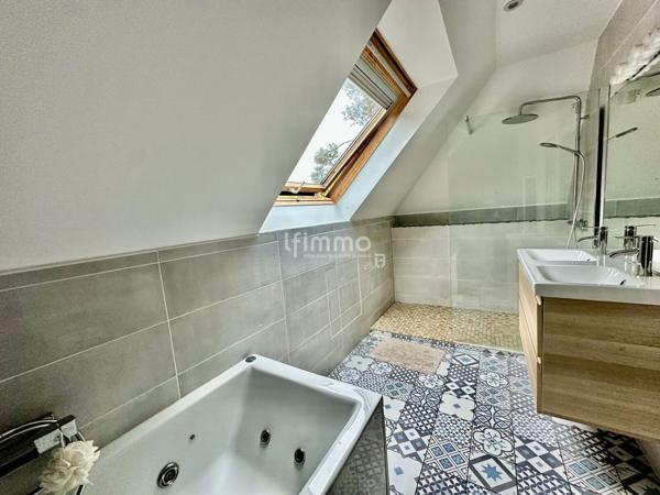 Le Raincy- Maison 200m2 + sous-sol total- 9P/5CH- Terrain 900m2