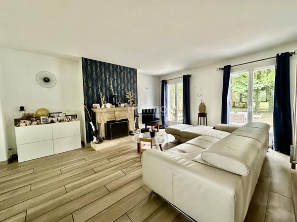 Le Raincy- Maison 200m2 + sous-sol total- 9P/5CH- Terrain 900m2