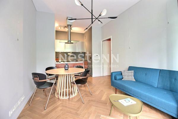 Appartement  récent Meublé à Courbevoie 3 pièces 55.44 m2  calme + Terrasse + Parking