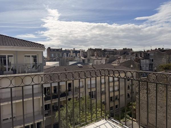 Appartement à vendre 499 500 € Bordeaux 3 p 73 m² DPE C