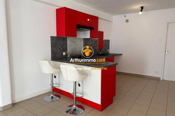 Location Appartement 1 pièces 34 m2 à Guillestre