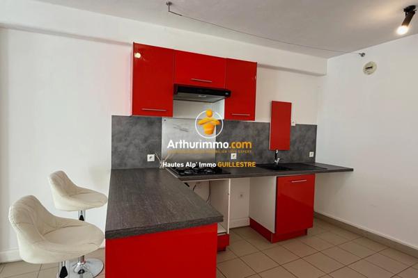 Location Appartement 1 pièces 34 m2 à Guillestre