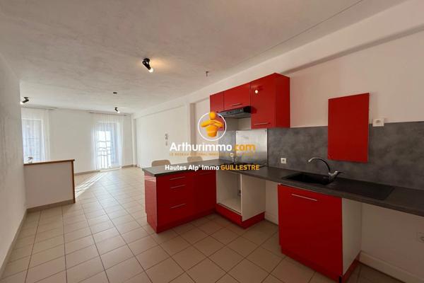 Location Appartement 1 pièces 34 m2 à Guillestre