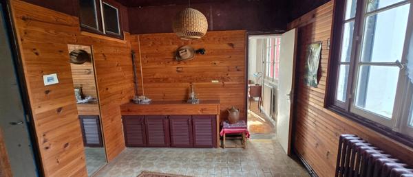 Maison familiale 240 m² - 4 chambres -Terrain 1 320 m² - Proche N4