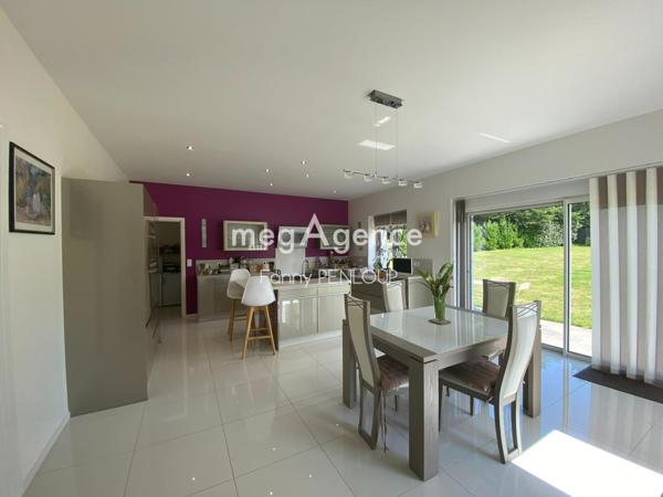 Maison à ISIGNY-LE-BUAT, 50540 - 8 pièces 288m²