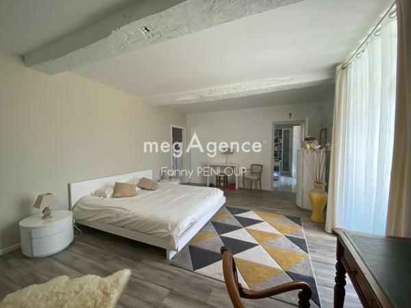 Maison à ISIGNY-LE-BUAT, 50540 - 8 pièces 288m²