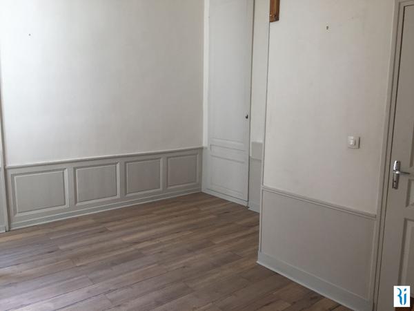 ROUEN BEAUVOISINE - Studio de 23,88 m²