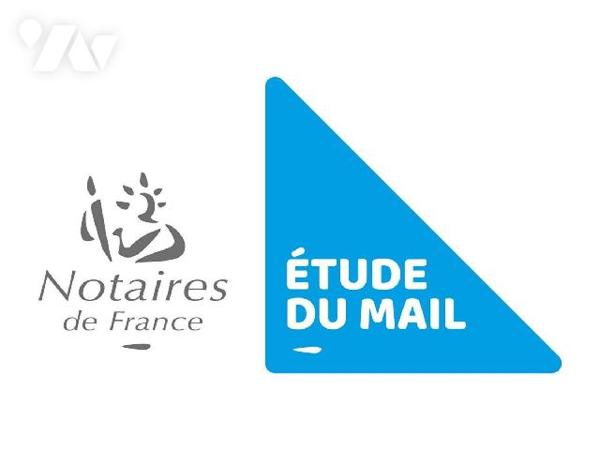 Cadre exceptionnel pour des constructions en pierres qui le sont tout autant.
Potentiel à desti...