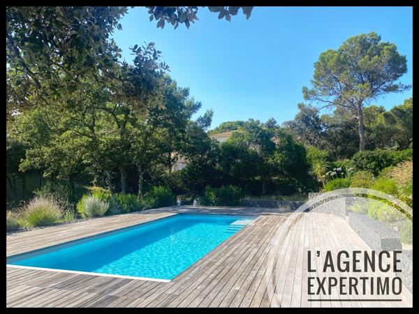 Uchaux (84100) Très belle maison dans un cadre idyllique