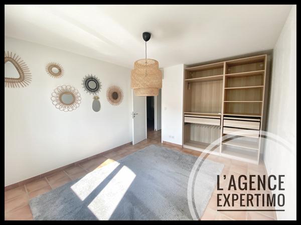 Uchaux (84100) Très belle maison dans un cadre idyllique