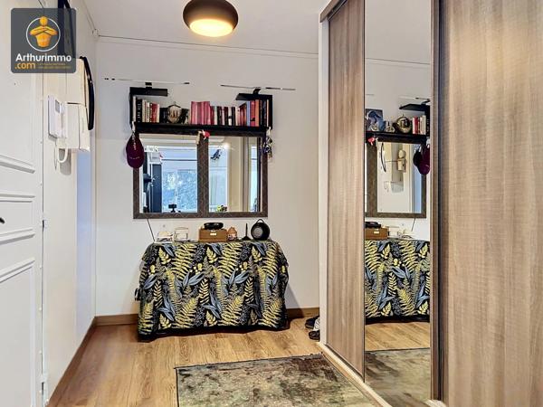 Vente                                                      Appartement
                        
                     3 pièces                      67 m2                     à Boissy-Saint-Léger