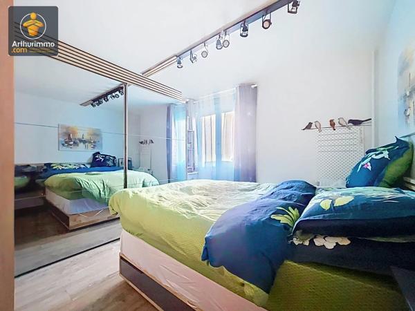 Vente                                                      Appartement
                        
                     3 pièces                      67 m2                     à Boissy-Saint-Léger
