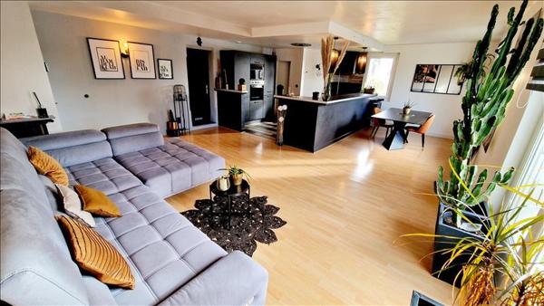 Appartement à vendre |  Laroque-des-Arcs |  5 pièces | 117 m²