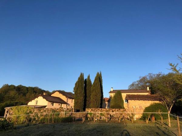 Maison à vendre |  Nontron |  13 pièces | 370 m²