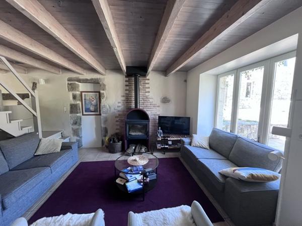 Maison à vendre |  Nontron |  13 pièces | 370 m²