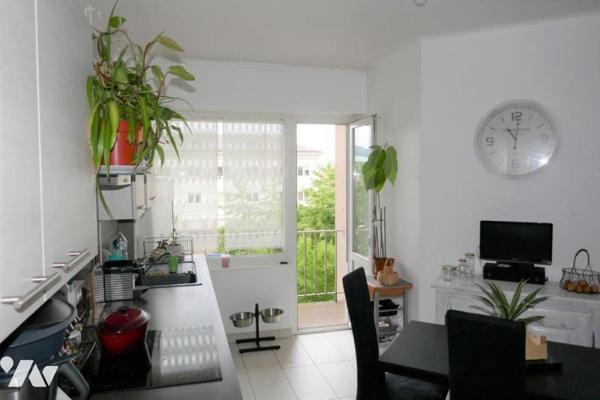 Appartement de standing de type F4 avec balcon