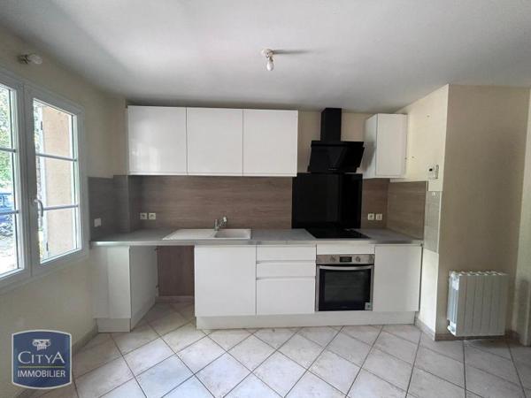 Appartement à louer 2 pièces 47m² Châteauneuf-sur-Loire (45110)